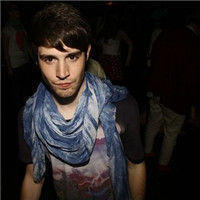 非主流个性欧美男生微信头像_新欢和旧爱的执着纠缠