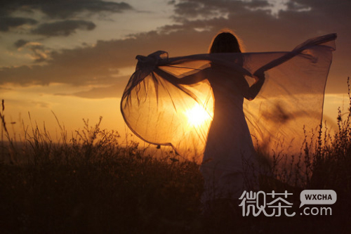 欧美意境图片 唯美清新 真爱的一刹那，即可治愈多年的心碎