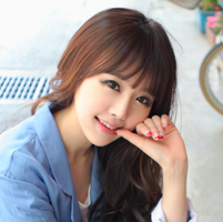 微信姐妹头像一左一右吧_刻苦铭心的伤痛