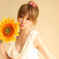 回忆就像美好的梦幻_非主流唯美女生微信头像