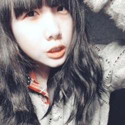 小清新的姐妹头像一左一右 勇敢的追逐自己的梦