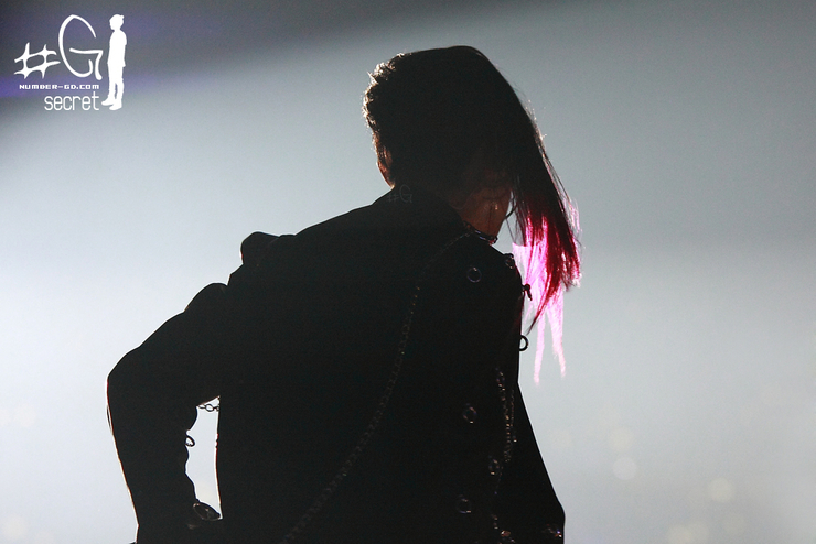 大大云志龙先森思密达 帅气绝对的韩流气质个性男生图片