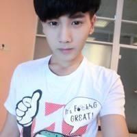 调皮可爱的小情侣微信头像 爱情要么各回各家要么你妈变我妈