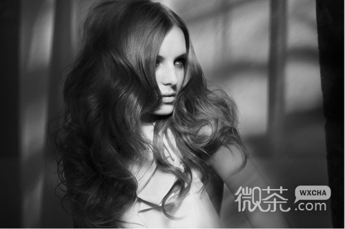 意境黑白伤感女生欧美大图 爱你爱到没有骨气,恨你恨到没有力气
