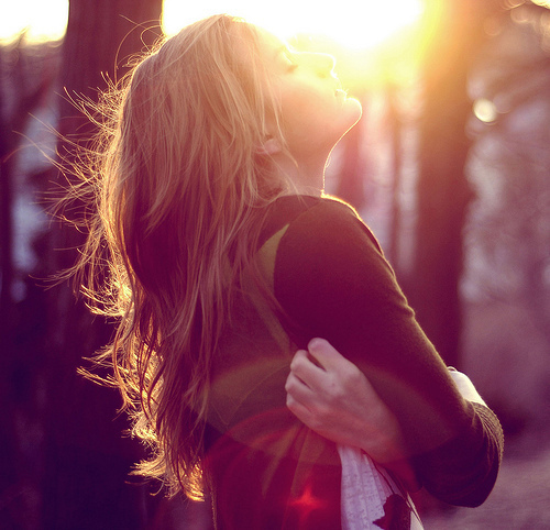 时尚欧美范女生空间个性图片 我们心的步履并没有停止