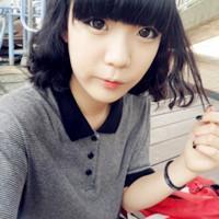 最流行的短发妹微信女生头像 除了你的拥抱我什么都能放过