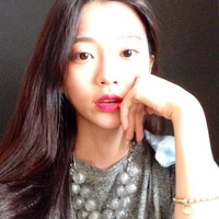 非主流女生头像不带字的 自作多情最后演变成的就是自取其辱