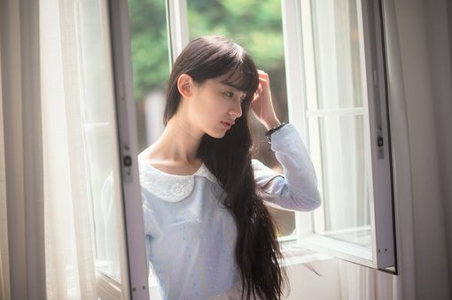 复古伤感个性好看女生大图 如果爱我,请许我天长地久甜蜜一世