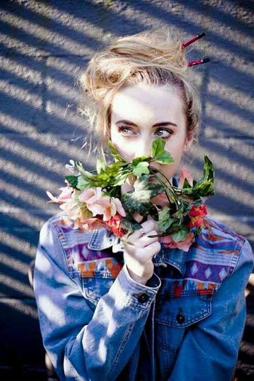 忧伤意境欧美女生空间心情大图 对你的爱愈加浓厚,我只想浓爱于你