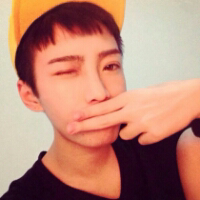 潇洒帅气的男生微信个性头像你只要那么一笑就把我打败了