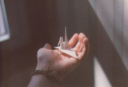 美感十足的手部特写个性美图 我的爱绝非是浅滩,我的爱是深渊