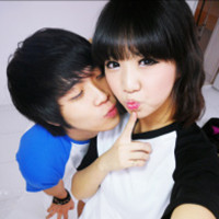 唯美小清新微信情侣头像一左一右_兜兜转转我回到你身边