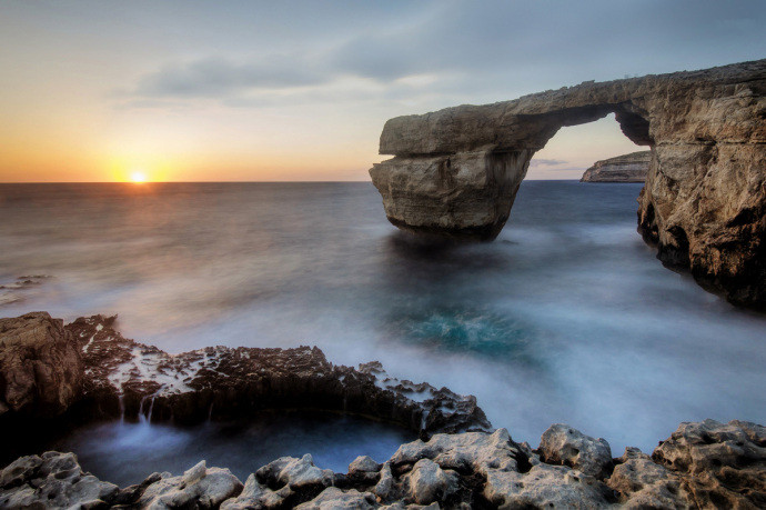让人陶醉的唯美旅行图片 爱得越深越真，越易被对方轻贱