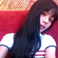 恩爱幸福的微信情侣头像一左一右 我的回忆终有一天要逝去