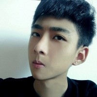 忧郁深沉的微信男生头像2017最新版 我想离开却心有不甘