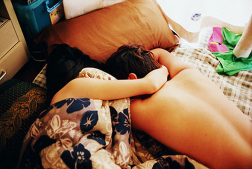 浪漫清新的个性情侣大图 一个人对你坏了再好,只会让你更想逃