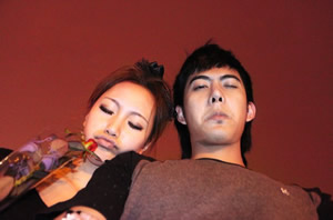 青春印记的非主流空间情侣图片_你眼眸里的温柔我多渴望拥有