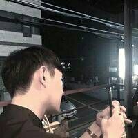 令人动心的帅气男生头像 做一个只知道学习的废物