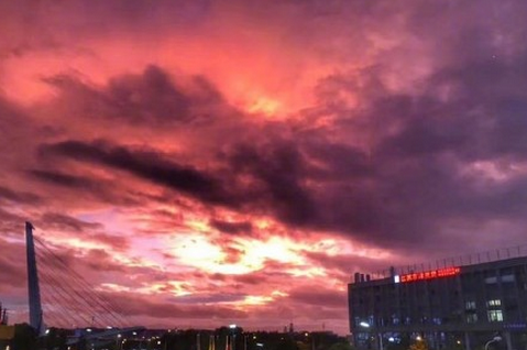 雨后南京晚霞惊艳朋友圈 南京唯美晚霞风景图片浪漫系列