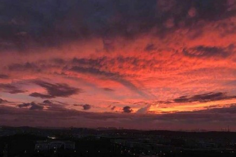 雨后南京晚霞惊艳朋友圈 南京唯美晚霞风景图片浪漫系列
