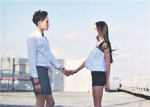 点滴的温存个性情侣浪漫大图 爱已扩散至无涯无边,你感受到了没？