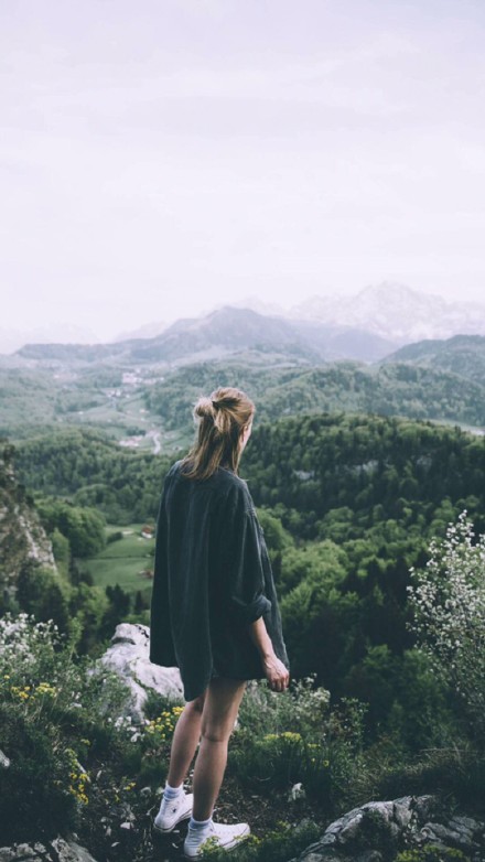 空间背影图片女生欧美精选2017 瘦下来连背影都超美