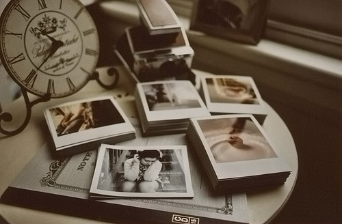 思绪飞扬的伤感非主流图片签名_苦苦寻觅,何处才是归宿