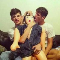 个性十足的欧美男生微信头像大全 想做你的盖世英雄