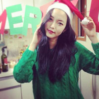 长发女生可爱头像 一退再退只会让人得寸进尺