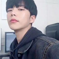 2017高冷帅气的男生微信头像超拽 善心不该惯着不识好歹的人