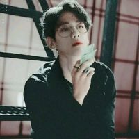 2017高冷帅气的男生微信头像超拽 善心不该惯着不识好歹的人