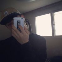 2017高冷帅气的男生微信头像超拽 善心不该惯着不识好歹的人