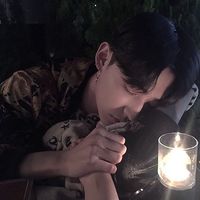 2017高冷帅气的男生微信头像超拽 善心不该惯着不识好歹的人