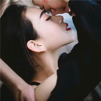 最新好看的情侣kiss头像大全 情侣拥抱亲吻的甜蜜头像大全