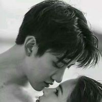 最新好看的情侣kiss头像大全 情侣拥抱亲吻的甜蜜头像大全