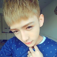 帅气男生微信头像 爱情并不需要太多的修饰