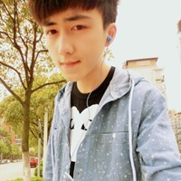 帅气男生微信头像 爱情并不需要太多的修饰