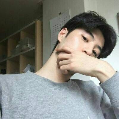 阳光大男孩微信头像