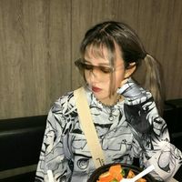 个性十足微信女生帅气头像