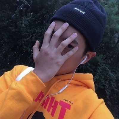 帅气成熟的微信男生头像