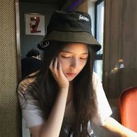 个性十足微信女生帅气头像