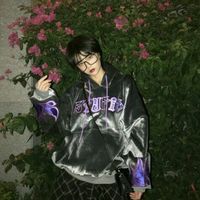 个性十足微信女生帅气头像