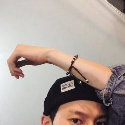 帅气成熟的微信男生头像