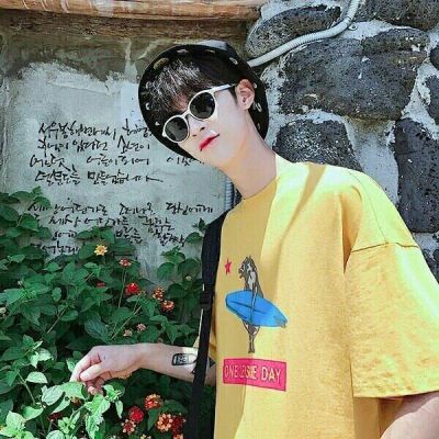 帅气侧颜小鲜肉微信精选头像