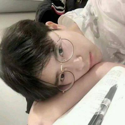 帅气侧颜小鲜肉微信精选头像