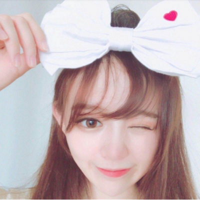 潮流小清新美女个性微信头像下载