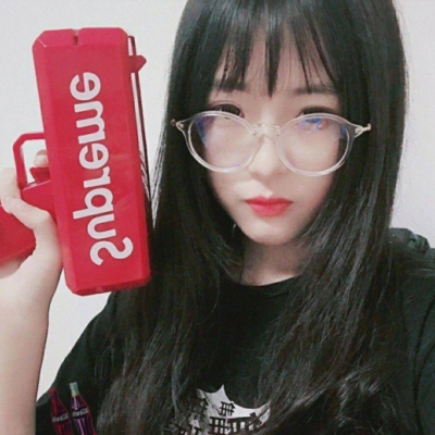 潮流小清新美女个性微信头像下载