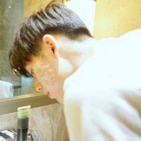 清新洒脱微信男生头像下载