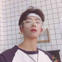 帅气小鲜肉系列微信头像下载