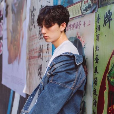 帅气阳光小鲜肉微信头像下载